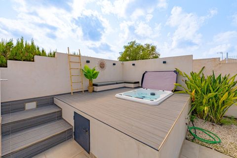 Villa a La Marina, Alicante, La Marina - € 795.000 | Ref: 6081VA - foto 17